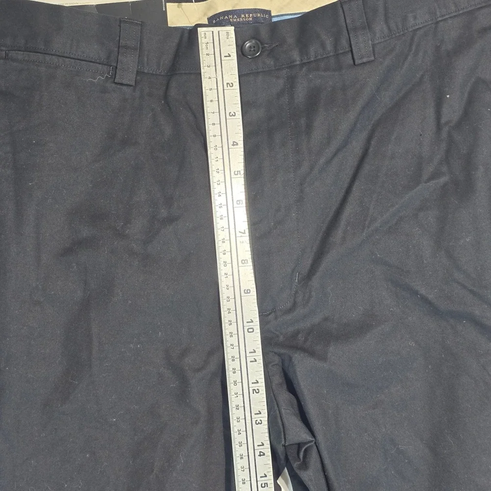 Banana Republic Emerson Chinos Mens 35x34 Black Relaxed Flat Front 136457-02